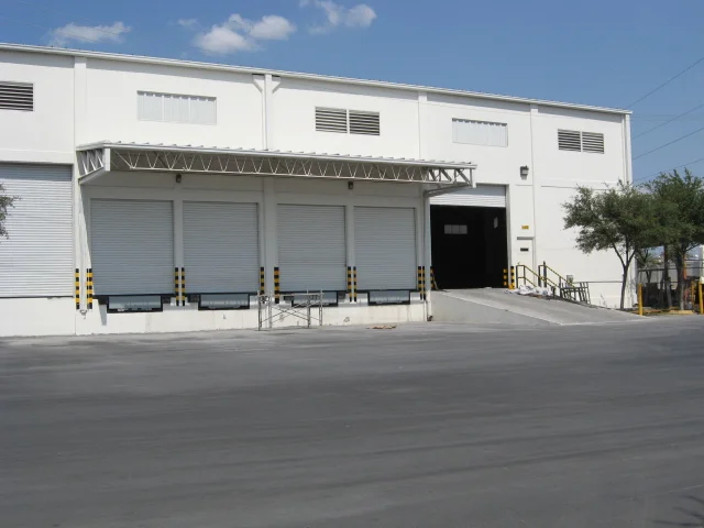 BODEGA EN RENTA PARQUE INDUSTRIAL APODACA CARRETERA A LARED0 3000 M2