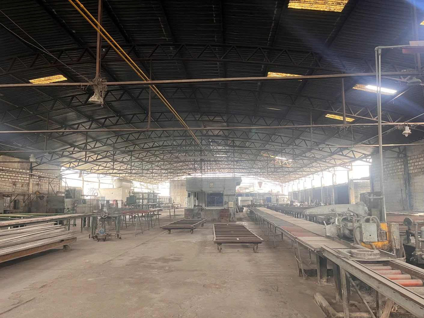 BODEGA EN RENTA LIBRAMIENTO NORESTE 4500 M2 PRODUCCION ALUMINIO O RECICLAJES